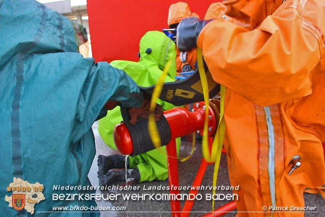 20190330 Pilotseminar "Fortbildung Chemieschutzanzug-Träger" des BFKDO Baden bei der BTF Industriepark Schwechat  Foto: Patrick Drescher