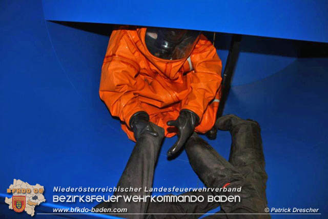 20190330 Pilotseminar "Fortbildung Chemieschutzanzug-Träger" des BFKDO Baden bei der BTF Industriepark Schwechat Foto: Patrick Drescher 20190330 Pilotseminar "Fortbildung Chemieschutzanzug-Träger" des BFKDO Baden bei der BTF Industriepark Schwechat Foto: Patrick Drescher