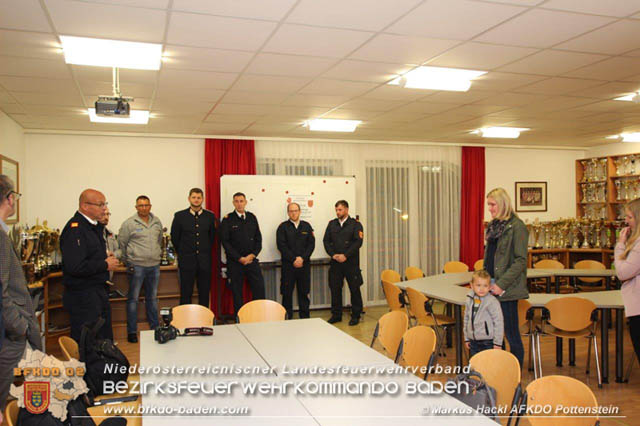 Spendenübergabe Blaulicht Grand Prix 2019 zugunsten der Familie eines bei einem tragischen Forstunfall verunglückten Feuerwehrkameraden aus Furth an der Triesting  Foto: ASB Markus Hackl AFKDO Pottenstein
