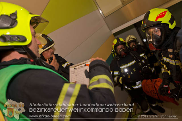 20191030 Abschnittsübung in der Landesbrufschule BADEN  Foto: Stefan Schneider FF Baden-Stadt