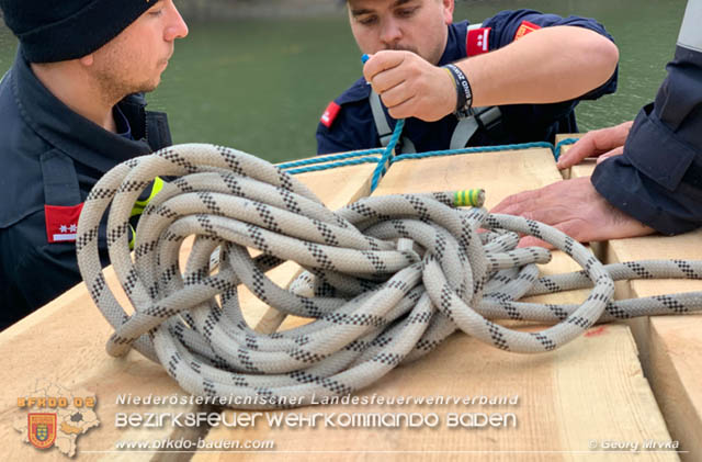 20191019 KHD uebung in Hainburg 6. KHD ZUG (Wasserdienst)  Foto: Georg Mrvka
