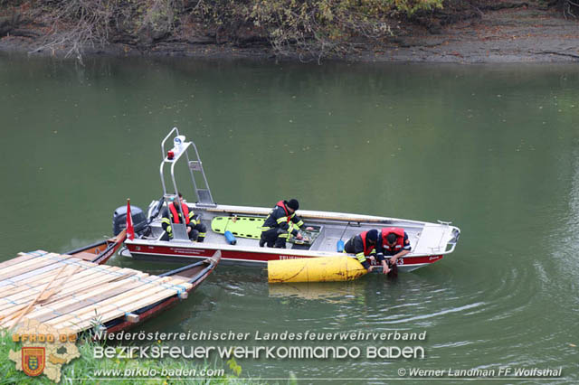20191019 KHD uebung in Hainburg 6. KHD ZUG (Wasserdienst) Foto: Werner Landman FF Wolfsthal 20191019 KHD uebung in Hainburg 6. KHD ZUG (Wasserdienst) Foto: Werner Landman FF Wolfsthal
