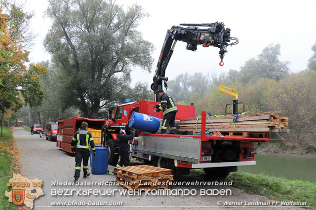 20191019 KHD uebung in Hainburg 6. KHD ZUG (Wasserdienst) Foto: Werner Landman FF Wolfsthal 20191019 KHD uebung in Hainburg 6. KHD ZUG (Wasserdienst) Foto: Werner Landman FF Wolfsthal