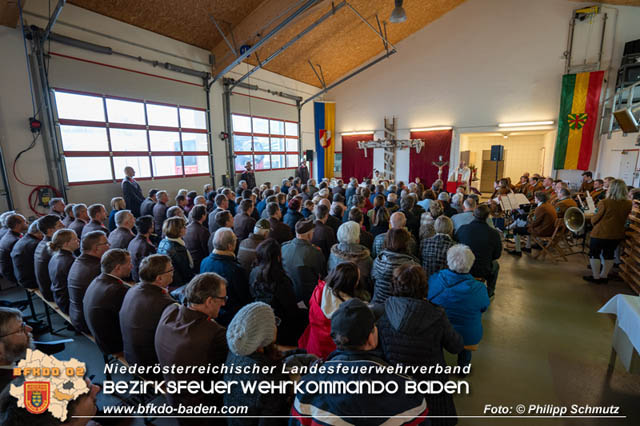 20191124 Feierliche Segnung des neuen Hilfeleistungsfahrzeug (HLF2) der FF Siegenfeld  Foto: © Philipp Schmutz