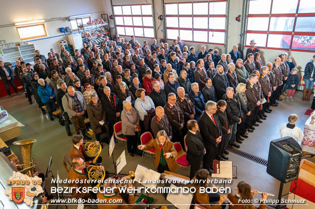 20191124 Feierliche Segnung des neuen Hilfeleistungsfahrzeug (HLF2) der FF Siegenfeld  Foto: © Philipp Schmutz