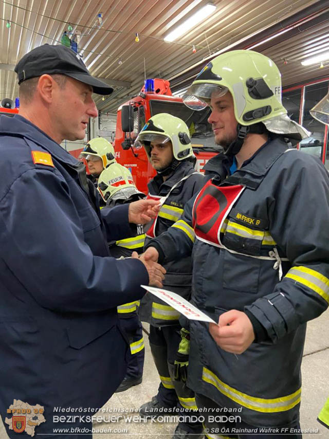 20191129 Erfolgreiche Ausbildungsprüfung Technische Hilfeleistung in Silber und Gold der FF Enzesfeld Foto: SB ÖA Rainhard Wafrek FF Enzesfeld 20191129 Erfolgreiche Ausbildungsprüfung Technische Hilfeleistung in Silber und Gold der FF Enzesfeld Foto: SB ÖA Rainhard Wafrek FF Enzesfeld