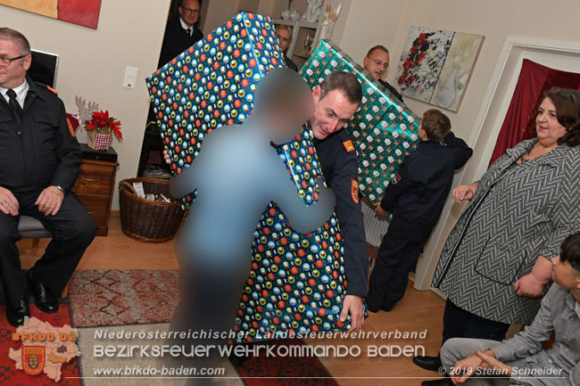 20191210 Der ganz spezielle Feuerwehr-Hilfseinsatz im SOS Kinderdorf Haus St. Florian Hinterbrühl