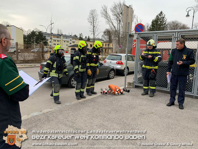 20200229 4 Feuerwehren absolvierten Ausbildungspruefung Atemschutz in Baden Fotos: Natalie Grassl & Georg Mrvka 20200229 4 Feuerwehren absolvierten Ausbildungspruefung Atemschutz in Baden Fotos: Natalie Grassl & Georg Mrvka