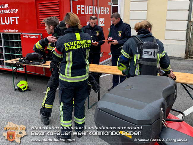 20200229 4 Feuerwehren absolvierten Ausbildungspruefung Atemschutz in Baden Fotos: Natalie Grassl & Georg Mrvka 20200229 4 Feuerwehren absolvierten Ausbildungspruefung Atemschutz in Baden Fotos: Natalie Grassl & Georg Mrvka