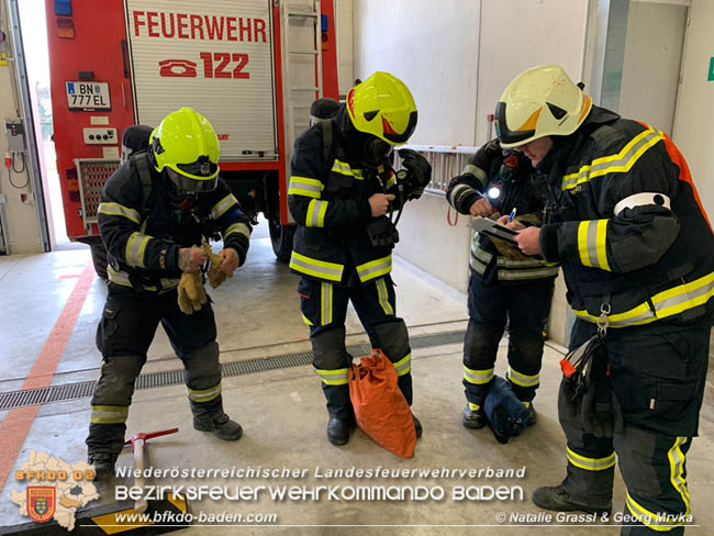 20200229 4 Feuerwehren absolvierten Ausbildungspruefung Atemschutz in Baden Fotos: Natalie Grassl & Georg Mrvka 20200229 4 Feuerwehren absolvierten Ausbildungspruefung Atemschutz in Baden Fotos: Natalie Grassl & Georg Mrvka