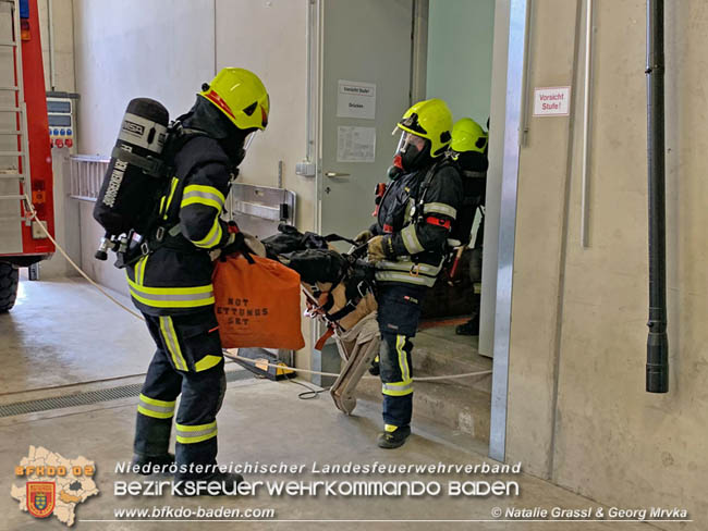 20200229 4 Feuerwehren absolvierten Ausbildungspruefung Atemschutz in Baden Fotos: Natalie Grassl & Georg Mrvka 20200229 4 Feuerwehren absolvierten Ausbildungspruefung Atemschutz in Baden Fotos: Natalie Grassl & Georg Mrvka