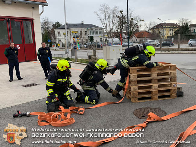 20200229 4 Feuerwehren absolvierten Ausbildungspruefung Atemschutz in Baden Fotos: Natalie Grassl & Georg Mrvka 20200229 4 Feuerwehren absolvierten Ausbildungspruefung Atemschutz in Baden Fotos: Natalie Grassl & Georg Mrvka