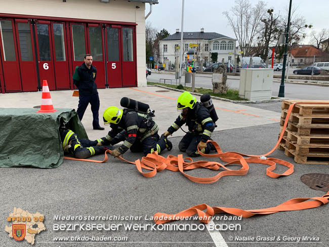 20200229 4 Feuerwehren absolvierten Ausbildungspruefung Atemschutz in Baden Fotos: Natalie Grassl & Georg Mrvka 20200229 4 Feuerwehren absolvierten Ausbildungspruefung Atemschutz in Baden Fotos: Natalie Grassl & Georg Mrvka