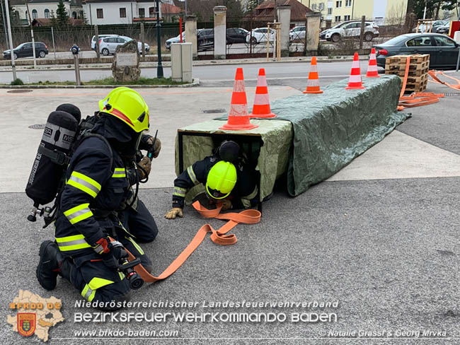 20200229 4 Feuerwehren absolvierten Ausbildungspruefung Atemschutz in Baden Fotos: Natalie Grassl & Georg Mrvka 20200229 4 Feuerwehren absolvierten Ausbildungspruefung Atemschutz in Baden Fotos: Natalie Grassl & Georg Mrvka