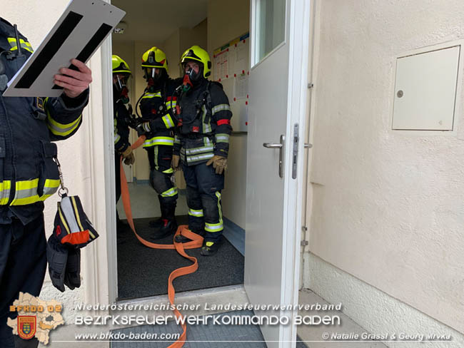 20200229 4 Feuerwehren absolvierten Ausbildungspruefung Atemschutz in Baden Fotos: Natalie Grassl & Georg Mrvka 20200229 4 Feuerwehren absolvierten Ausbildungspruefung Atemschutz in Baden Fotos: Natalie Grassl & Georg Mrvka