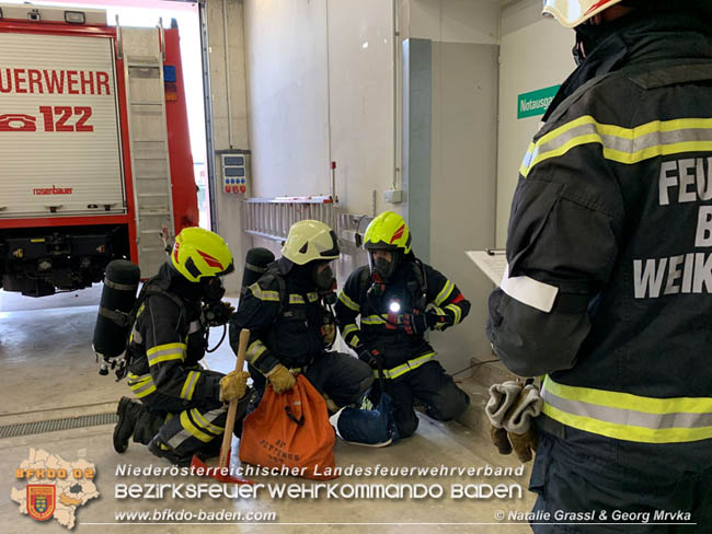20200229 4 Feuerwehren absolvierten Ausbildungspruefung Atemschutz in Baden Fotos: Natalie Grassl & Georg Mrvka 20200229 4 Feuerwehren absolvierten Ausbildungspruefung Atemschutz in Baden Fotos: Natalie Grassl & Georg Mrvka