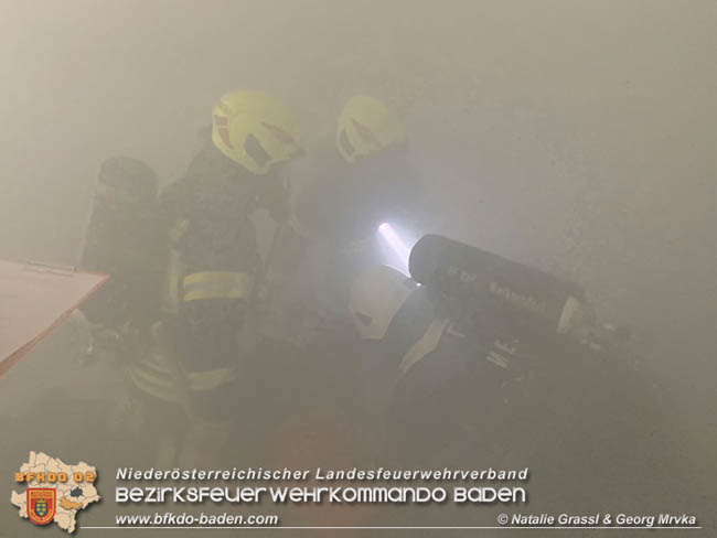 20200229 4 Feuerwehren absolvierten Ausbildungspruefung Atemschutz in Baden Fotos: Natalie Grassl & Georg Mrvka 20200229 4 Feuerwehren absolvierten Ausbildungspruefung Atemschutz in Baden Fotos: Natalie Grassl & Georg Mrvka