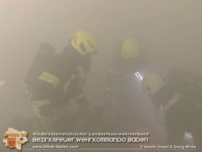 20200229 4 Feuerwehren absolvierten Ausbildungspruefung Atemschutz in Baden Fotos: Natalie Grassl & Georg Mrvka 20200229 4 Feuerwehren absolvierten Ausbildungspruefung Atemschutz in Baden Fotos: Natalie Grassl & Georg Mrvka