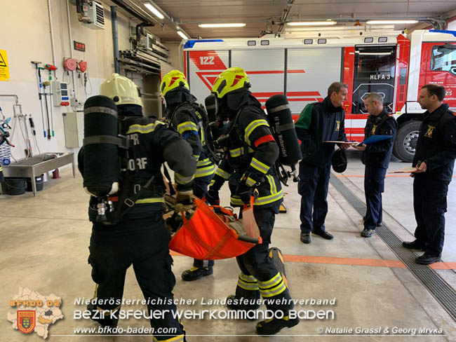 20200229 4 Feuerwehren absolvierten Ausbildungspruefung Atemschutz in Baden Fotos: Natalie Grassl & Georg Mrvka 20200229 4 Feuerwehren absolvierten Ausbildungspruefung Atemschutz in Baden Fotos: Natalie Grassl & Georg Mrvka