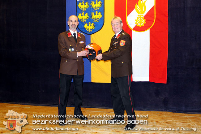 20210105 Neuwahl des Feuerwehrkommandos FF St.Veit a.d.Triesting 20210105 Neuwahl des Feuerwehrkommandos FF St.Veit a.d.Triesting