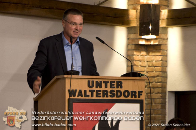 20211015 Vortrag des Zivilschutzverbandes in der Feuerwehrscheune Unterwaltersdorf ueber das Thema Blackout FOTO: © Stefan Schneider 20211015 Vortrag des Zivilschutzverbandes in der Feuerwehrscheune Unterwaltersdorf ueber das Thema Blackout FOTO: © Stefan Schneider