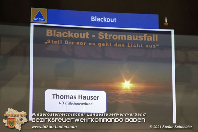 20211015 Vortrag des Zivilschutzverbandes in der Feuerwehrscheune Unterwaltersdorf ueber das Thema Blackout FOTO: © Stefan Schneider 20211015 Vortrag des Zivilschutzverbandes in der Feuerwehrscheune Unterwaltersdorf ueber das Thema Blackout FOTO: © Stefan Schneider