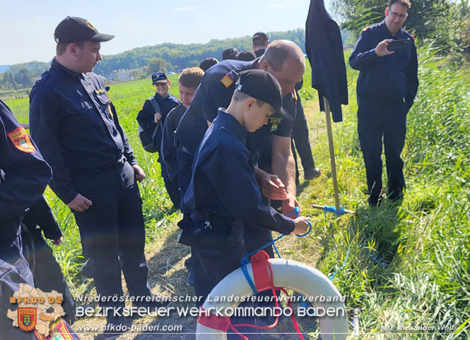 20220924 Fertigkeitsabzeichen Feuerwehrjugend Sicher zu Wasser und zu Land" Foto: BR Alexander Wolf 20220924 Fertigkeitsabzeichen Feuerwehrjugend Sicher zu Wasser und zu Land" Foto: BR Alexander Wolf