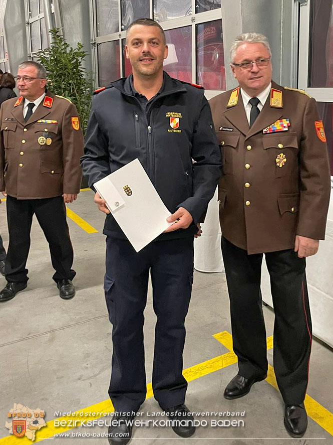 20221025 Ehrungen in Tulln für Waldbrandeinsatz in Hirschwang 2021
