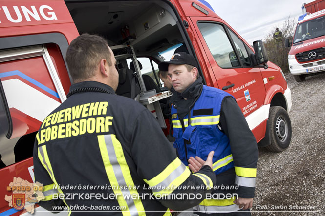 20221105 KHD-Übung des 1. und 3.Zuges der 2.KHD Bereitschaft in Blumau-Neurißhof 20221105 KHD-Übung des 1. und 3.Zuges der 2.KHD Bereitschaft in Blumau-Neurißhof