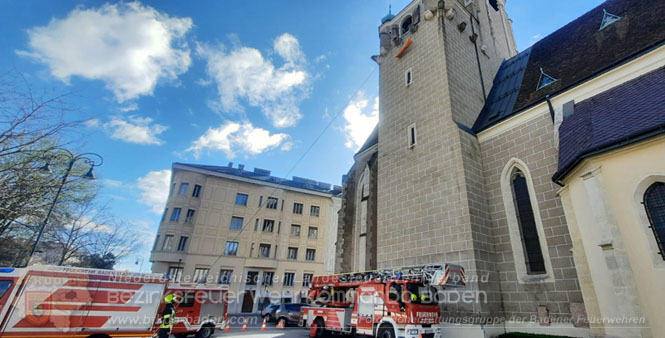 20230401 Höhenrettungsübung in Baden bei der Stadtpfarrkirche St.Stephan   Fotos: Höhenrettungsgruppe Baden / Jürgen Schmidt / Georg Mrvka / Robert Lichtenauer / Leon Tayler 