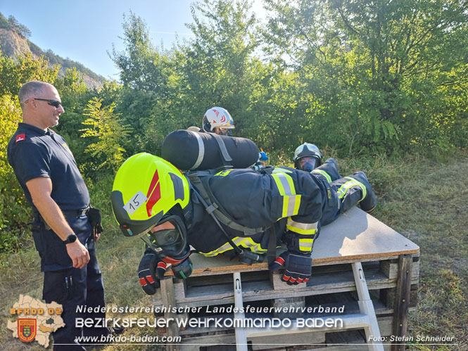 20230910 Atemschutzgeräteträgerlehrgang in Bad Vöslau Foto: Stefan Schneider BFKDO BADEN 20230910 Atemschutzgeräteträgerlehrgang in Bad Vöslau Foto: Stefan Schneider BFKDO BADEN