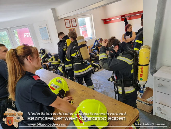 20230910 Atemschutzgeräteträgerlehrgang in Bad Vöslau Foto: Roman Wöhrer FF Baden-Stadt 20230910 Atemschutzgeräteträgerlehrgang in Bad Vöslau Foto: Roman Wöhrer FF Baden-Stadt