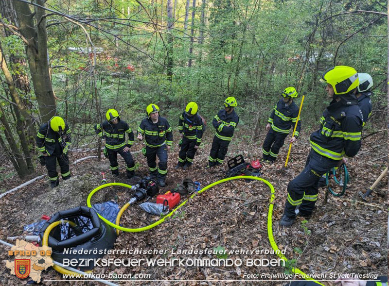 20240413 Zweite Übung der Waldbrandgruppe Abschnitt Pottenstein  Foto: Michael Zehetner / Freiwillige Feuerwehr St.Veit a.d.Triesting