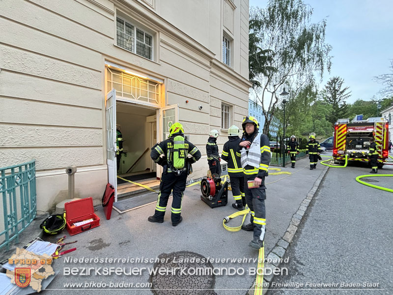 20240417_Abschnittsübung - Erdbeben löst Brand im Badener Stadttheater aus  Foto: Viktor van de Castell FF Baden-Stadt