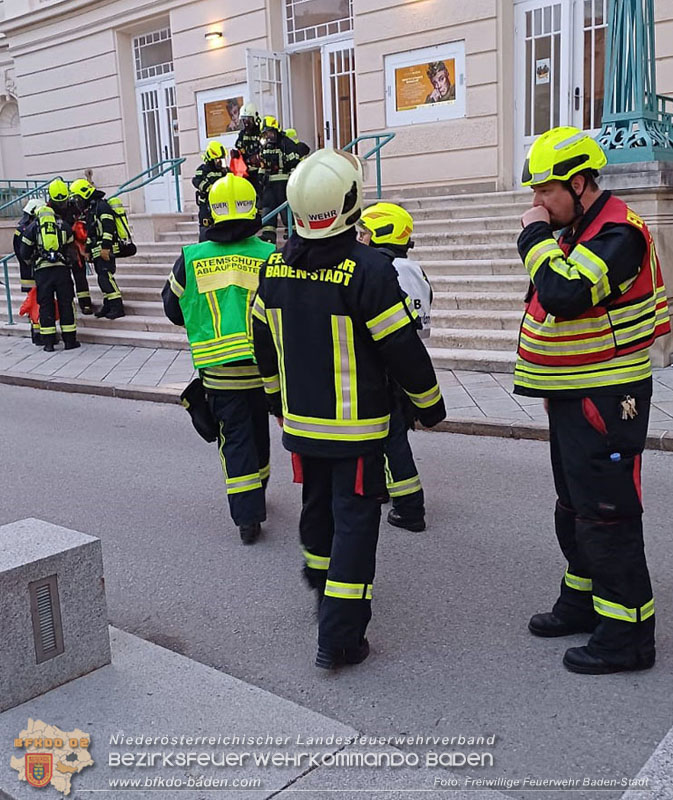 20240417_Abschnittsübung - Erdbeben löst Brand im Badener Stadttheater aus  Foto: Roman Wöhrer FF Baden-Stadt