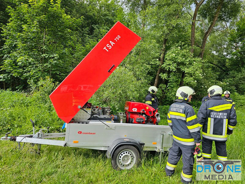 20240601 Abschnittsübung Waldbrand" 2024 in Furth-Pottenstein-Weissenbach  Foto: Christoph Seewald Drohne Media