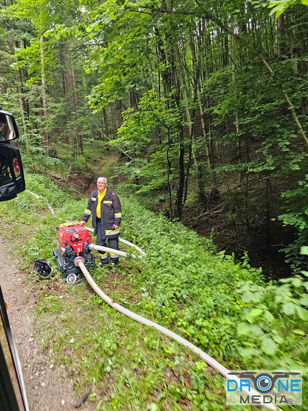 20240601 Abschnittsübung Waldbrand" 2024 in Furth-Pottenstein-Weissenbach Foto: Christoph Seewald Drohne Media