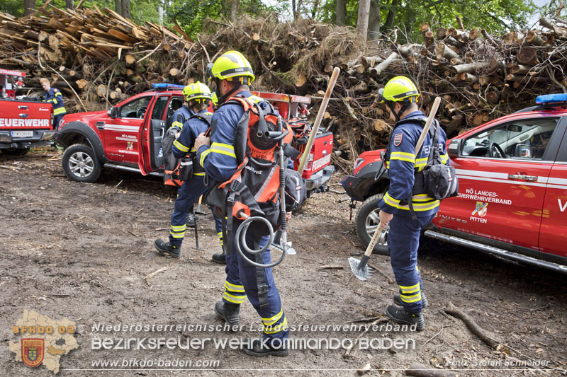 20240601 Abschnittsübung Waldbrand" 2024 in Furth-Pottenstein-Weissenbach  Foto: Stefan Schneider S5/BFKDO Baden