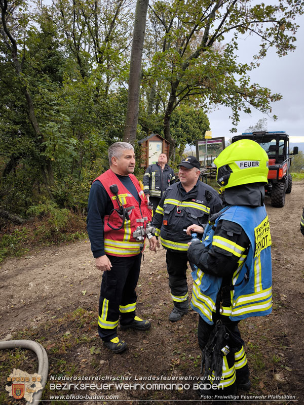 20241005_Abschnittsfeuerwehrübung in Pfaffstätten Waldgebiet Rund um die Rudolf Prokschhütte  Foto: Melanie Raimann FF Pfaffstätten