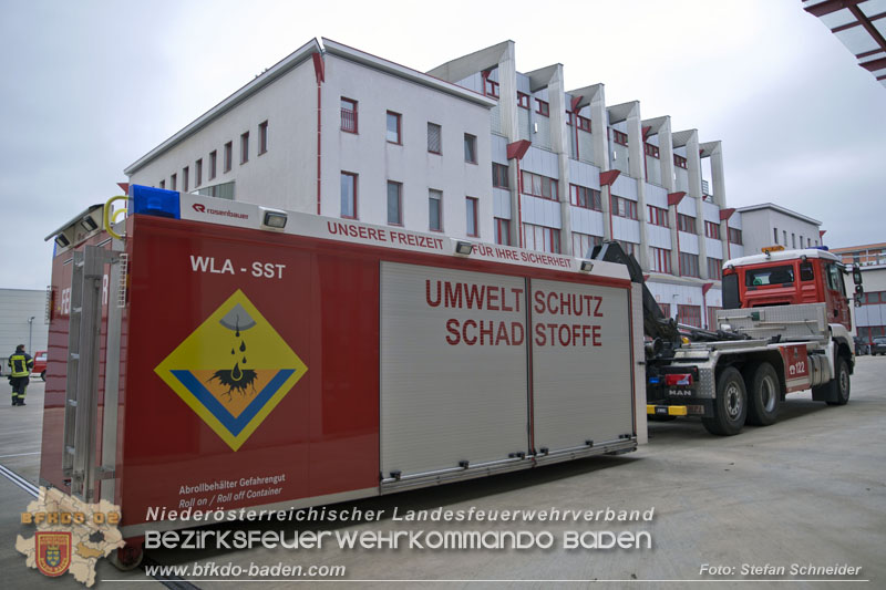Schadstoffdienst Fortbildung 2024 des Bezirksfeuerwehrkommandos BADEN bei der BF Wien in Floridsdorf  Foto: Stefan Schneider BFKDO 
