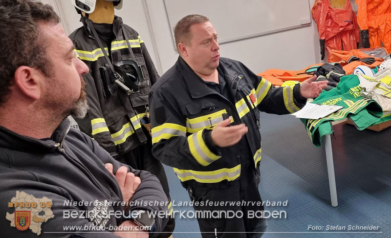 Schadstoffdienst Fortbildung 2024 des Bezirksfeuerwehrkommandos BADEN bei der BF Wien in Floridsdorf  Foto: Stefan Schneider BFKDO 