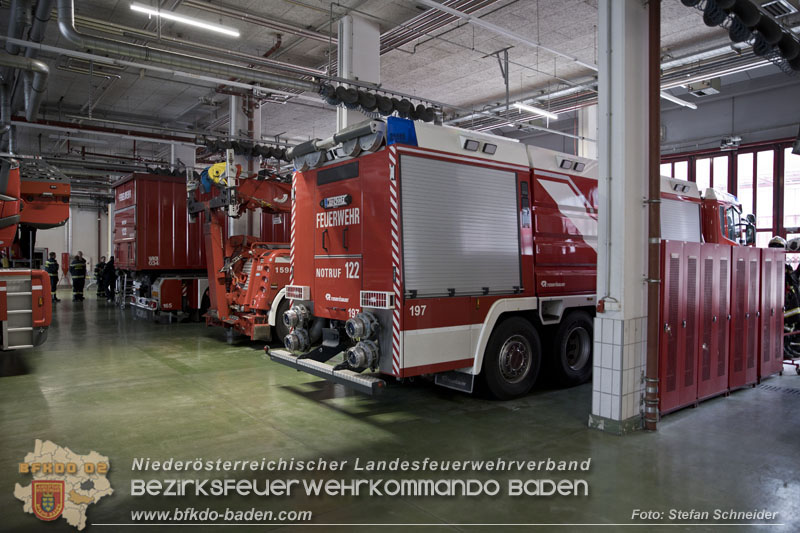 Schadstoffdienst Fortbildung 2024 des Bezirksfeuerwehrkommandos BADEN bei der BF Wien in Floridsdorf  Foto: Stefan Schneider BFKDO 