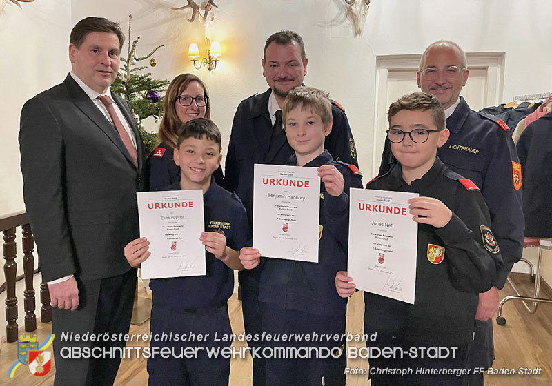 20241214 Weihnachtsfeier der drei Badener Feuerwehrjugendgruppen am Rudolfshof mit Auszeichnungen Foto: Christoph Hinterberger FF Baden-Stadt 20241214 Weihnachtsfeier der drei Badener Feuerwehrjugendgruppen am Rudolfshof mit Auszeichnungen Foto: Christoph Hinterberger FF Baden-Stadt