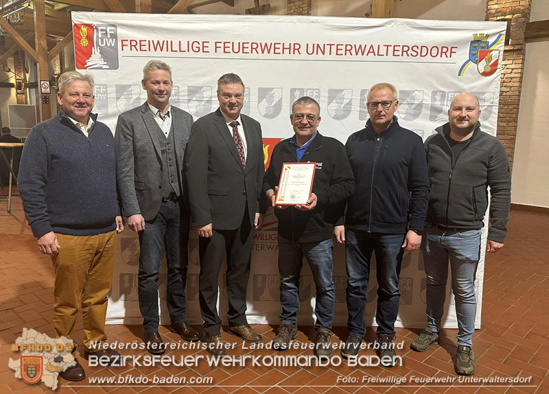 202501010_Führungswechsel bei der Feuerwehr Unterwaltersdorf  Foto: FF Unterwaltersdorf