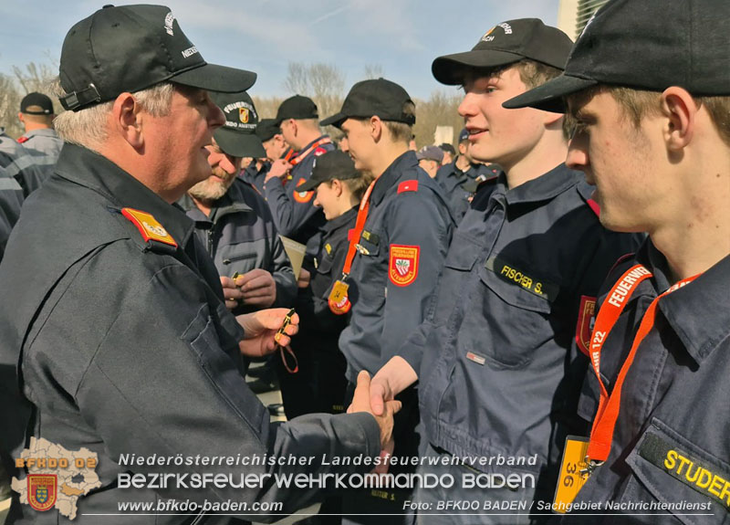 25.Bewerb um das NÖ Feuerwehr-Funkleistungsabzeichen Foto: SG ND BFKDO Baden 25.Bewerb um das NÖ Feuerwehr-Funkleistungsabzeichen Foto: SG ND BFKDO Baden