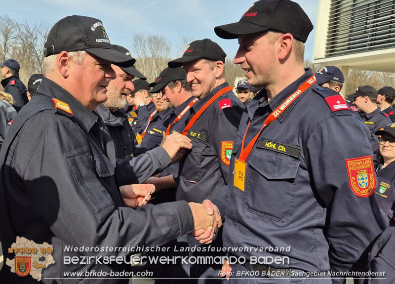25.Bewerb um das NÖ Feuerwehr-Funkleistungsabzeichen Foto: SG ND BFKDO Baden 25.Bewerb um das NÖ Feuerwehr-Funkleistungsabzeichen Foto: SG ND BFKDO Baden