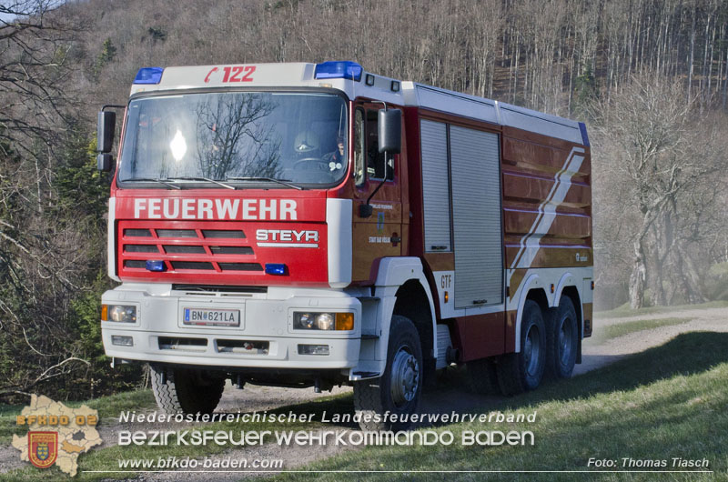 20250412_NÖ Waldbrand im Triestingtal Bzirk BADEN - Flugdienst Feuerwehr - Bundesheer und Polizei probt den Ernstfall 20250412_NÖ Waldbrand im Triestingtal Bzirk BADEN - Flugdienst Feuerwehr - Bundesheer und Polizei probt den Ernstfall