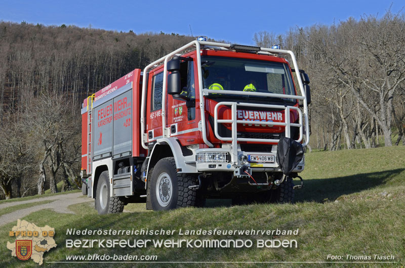 20250412_NÖ Waldbrand im Triestingtal Bzirk BADEN - Flugdienst Feuerwehr - Bundesheer und Polizei probt den Ernstfall 20250412_NÖ Waldbrand im Triestingtal Bzirk BADEN - Flugdienst Feuerwehr - Bundesheer und Polizei probt den Ernstfall