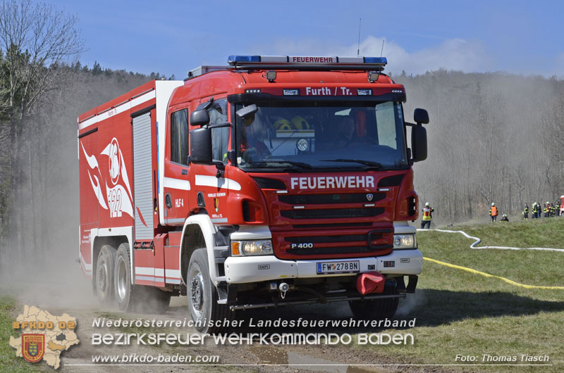 20250412_NÖ Waldbrand im Triestingtal Bzirk BADEN - Flugdienst Feuerwehr - Bundesheer und Polizei probt den Ernstfall 20250412_NÖ Waldbrand im Triestingtal Bzirk BADEN - Flugdienst Feuerwehr - Bundesheer und Polizei probt den Ernstfall