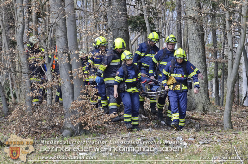 20250412_NÖ Waldbrand im Triestingtal Bzirk BADEN - Flugdienst Feuerwehr - Bundesheer und Polizei probt den Ernstfall 20250412_NÖ Waldbrand im Triestingtal Bzirk BADEN - Flugdienst Feuerwehr - Bundesheer und Polizei probt den Ernstfall